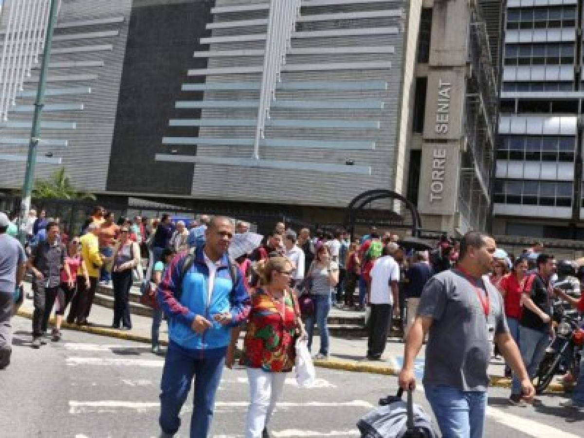 Fitch rebaja aún más la calificación de Venezuela por posible 'default'