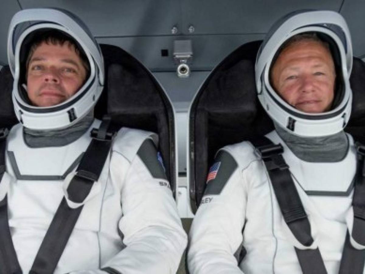 Astronautas de la Nasa completan exitosa misión a bordo de cápsula de SpaceX