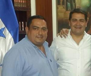 Marco Tulio Trochez, en una foto junto al presidente Juan Orlando Hernández. (Foto: Archivo)