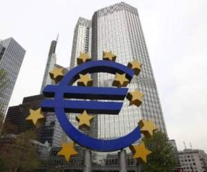 el impacto de las medidas anunciadas por el BCE se ha sentido con menos fuerza donde más se pretendía, que era impulsar a los bancos a prestar su dinero a los consumidores y las empresas. (Foto: Archivo).