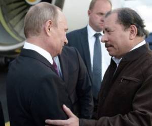 Daniel Ortega recibe a Vladimir Putin. (Foto: spa.ria.ru)