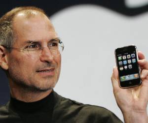 El iPhone cumple 15 años en el mercado