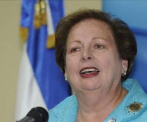 Embajadora de Estados Unidos en El Salvador, Mari Carmen Aponte. (Foto: que.es).