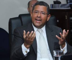 El expresidente salvadoreño Francisco Flores es buscado por la ley.