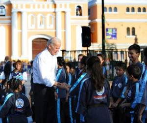 Joe Biden fue a Guatemala para tratar sobre migración. Casi 62.000 niños y adolescentes indocumentados de Centroamérica y México llegaron a Estados Unidos desde octubre de 2013. (Foto: AFP).