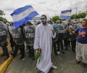 Desde hace meses se han venido desarrollando protestas todas las semanas ante el Consejo Supremo de Elecciones reclamando elecciones limpias en Nicaragua, en los denominados 'miércoles de protesta'. (Foto: Archivo).