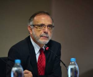 The Head of the International Commission Against Impunity in Guatemala (CICIG in Spanish), Colombian Ivan Velasquez, speaks during a press conference in Guatemala City on November 4, 2016.Press organizations and UN agencies warned on Friday of a 'very serious picture' for the exercise of journalism in Guatemala, especially in areas remote from the capital and for women communicators. / AFP PHOTO / Johan ORDONEZ