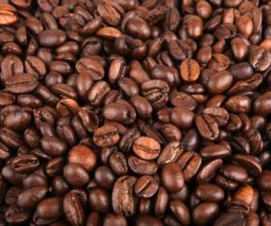 Las ventas de café correspondiente al periodo de octubre 2012 a septiembre 2013, alcanzaron 3.706.622 sacos, según Anacafé. (Foto: Ingimage).
