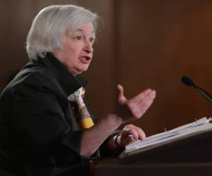 'El simple hecho de que hayamos retirado el término 'paciente' del comunicado no significa que vamos a ser impacientes', explicó la jefa de la Fed, Janet Yellen. (Foto: AFP).