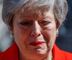 Theresa May anunció hoy su dimisión como primer ministro del Reino Unido, tras una nueva derrota para buscar un acuerdo para el Brexit.