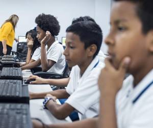 CAF apoyará fortalecimiento de la educación en El Salvador con crédito por US$150 millones