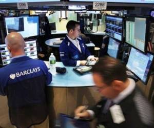 La Bolsa de Nueva York comenzó en baja su sesión de este miércoles, con indicadores estadounidenses decepcionantes. (Foto:AFP)