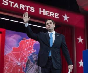 Elegido al Senado en 2010 sobre la ola del movimiento ultraconservador Tea Party, Rubio ha tenido un ascenso político meteórico, si bien está por detrás de Jeb Bush en los sondeos. (Foto: AFP).
