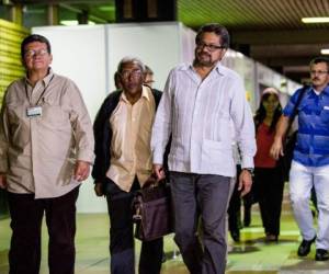 Más de 40 años en la cultura d ela violencia. Ahora, las FARC podrían incorporarse a la vida democrática de Colombia, como una agrupación política. (Foto: AFP)