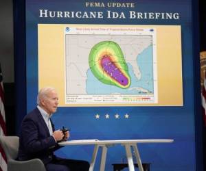 WASHINGTON, DC - AUGUST 28: U.S. President Joe Biden speaks on the preparations being made by FEMA for Hurricane Ida in the Eisenhower Executive Office Building on August 28, 2021 in Washington, DC. Hurricane Ida is expected to hit the Gulf Coast with life threatening storm surge and catastrophic winds on Sunday. Joshua Roberts/Getty Images/AFP (Photo by JOSHUA ROBERTS / GETTY IMAGES NORTH AMERICA / Getty Images via AFP)