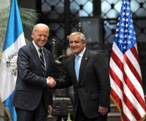 Joe Biden y Otto Pérez. (Foto: Archivo)