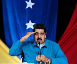 Venezuelan President Nicolas Maduro talks during a TV program in Caracas on April 30, 2017. Maduro welcomed Sunday an offer by Pope Francis for Vatican mediation in crisis-torn Venezuela, but opposition leaders rebuffed the overture. / AFP PHOTO / Venezuelan Presidency / HO / XGTY / RESTRICTED TO EDITORIAL USE-MANDATORY CREDIT 'AFP PHOTO/VENEZUELAN PRESIDENCY' NO MARKETING NO ADVERTISING CAMPAIGNS-DISTRIBUTED AS A SERVICE TO CLIENTS-GETTY OUT