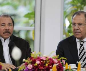 Daniel Ortega y Serguei Lavrov. (Foto: Archivo)