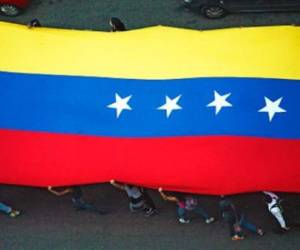 Los analistas dudan de que el gobierno de Maduro esté en condiciones de realizar las reformas necesarias. (Foto: AFP)