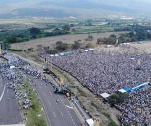 Vista aérea de concierto Venezuela Live Aid, en la zona fronteriza de Tienditas.
