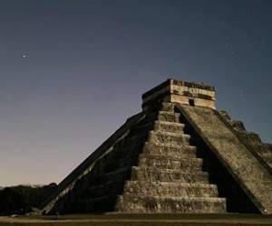 Vista general de la pirámide de Kukulkán en la zona arqueológica de Chichen Itzá, el 27 de julio de 2022 en Mérida, estado de Yucatán (México). EFE/Martha López-Huan