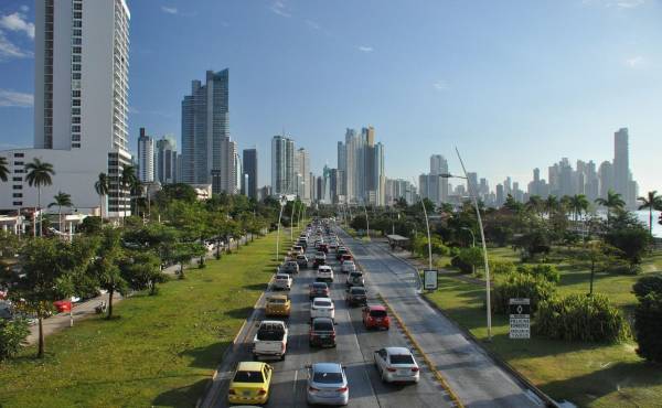 Número de autos nuevos inscritos en Panamá se incrementó 8,3 % a febrero