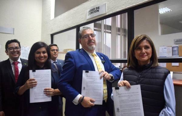 Bernardo Arévalo pide destituir a fiscal general por orquestar 'golpe' en Guatemala