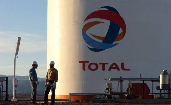 <i>La condena dictada en su contra, la primera contra una compañía del sector de los hidrocarburos por alegaciones en particular sobre el objetivo de la neutralidad de carbono, puede crear un precedente. Foto de cortesía</i> <i>La condena dictada en su contra, la primera contra una compañía del sector de los hidrocarburos por alegaciones en particular sobre el objetivo de la neutralidad de carbono, puede crear un precedente. Foto de cortesía</i>