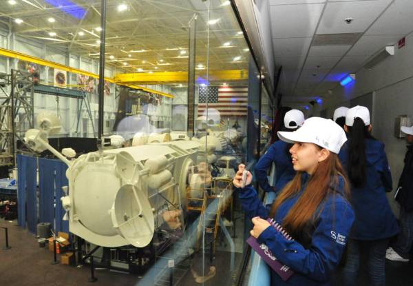 <i>10 niñas y adolescentes costarricenses para ser parte de la segunda misión rumbo al Space Center Houston de la NASA.</i>