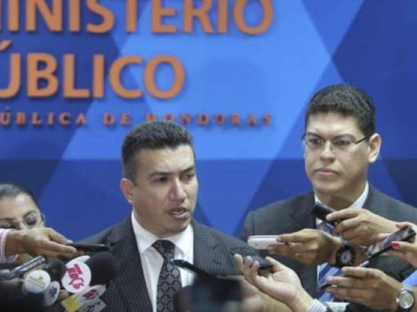 Director de fiscales, Rolando Argueta, dio señales contundentes de avances en indagatorias que pueden abrir paso a un combate más certeros contra la corrupción. (Foto: La Prensa-HN)