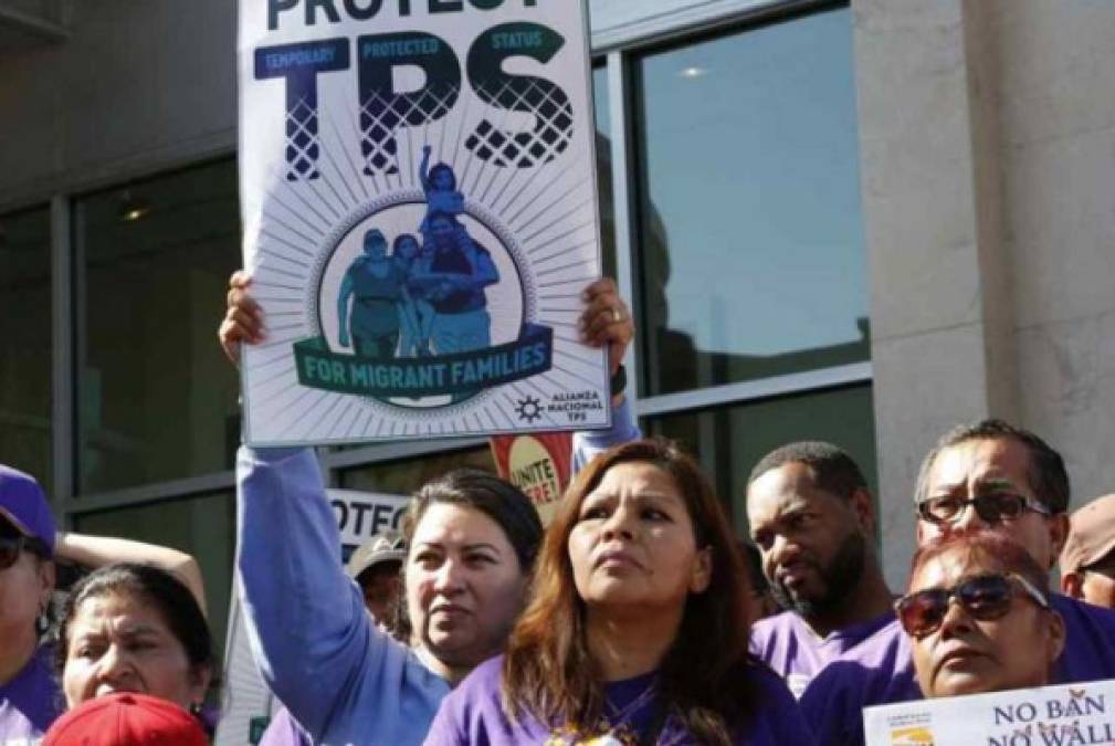 EEUU revoca TPS para unos 200.000 salvadoreños