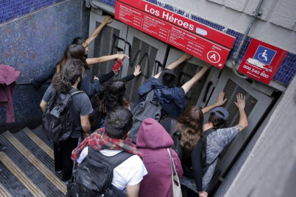 Chile: Santiago bajo Estado de Emergencia tras un viernes de furia