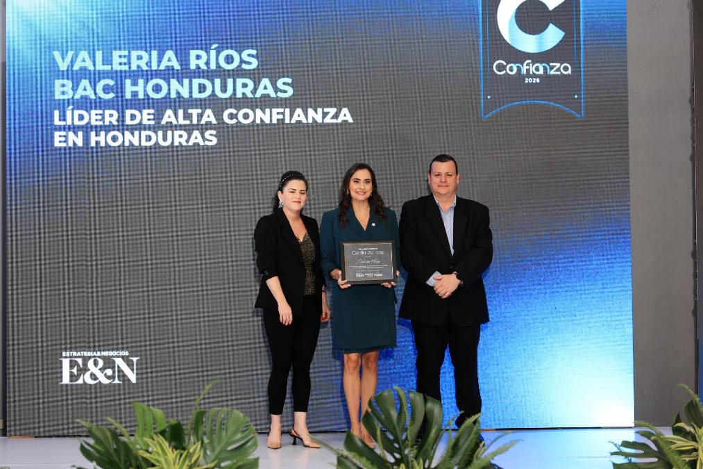 Valeria Ríos, vicepresidenta de estrategia comercial, mercadeo y sostenibilidad de BAC 
