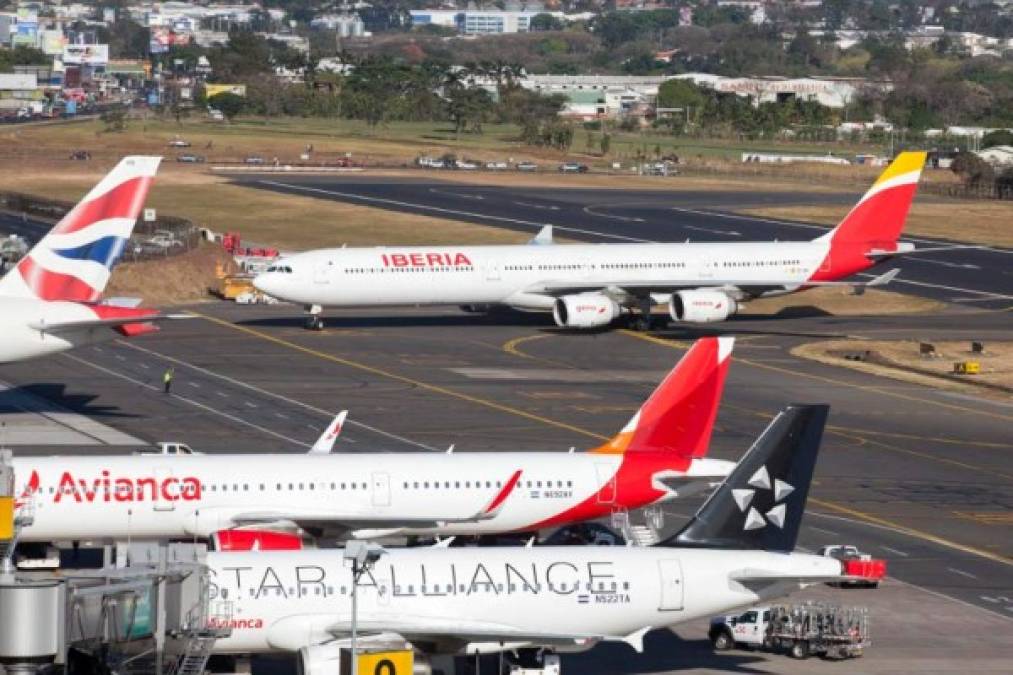 Costa Rica: 28 aerolíneas operan desde el Juan Santamaría