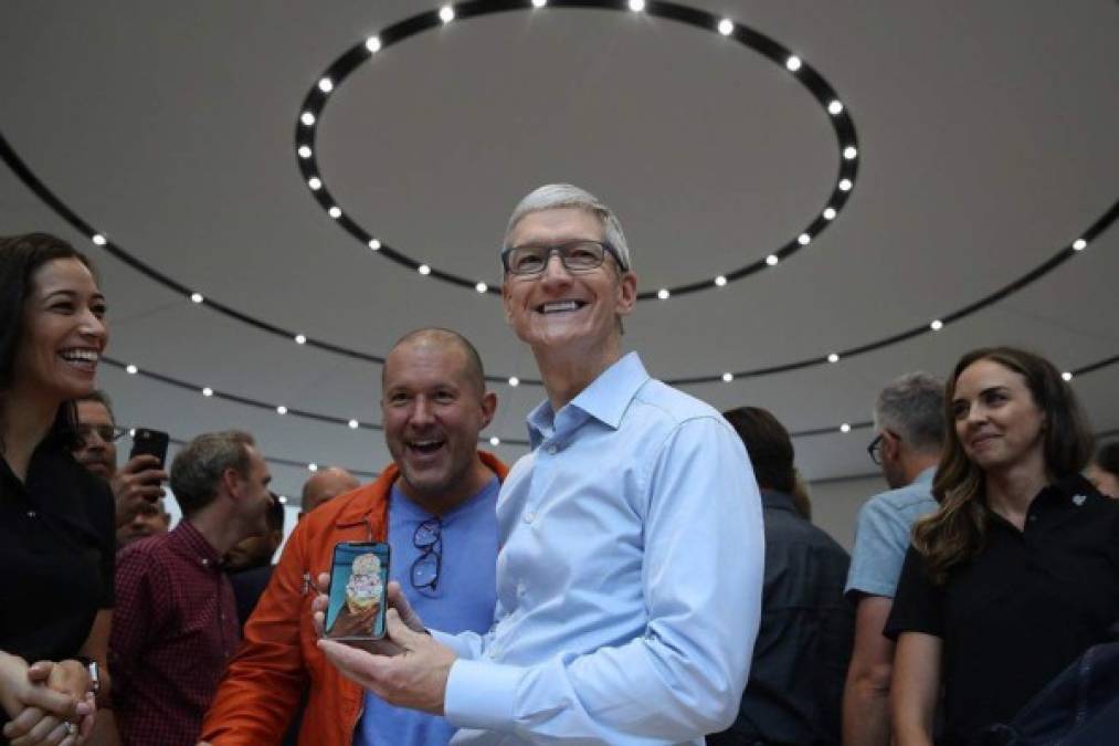 Apple alcanza un histórico valor de mercado: US$1 billón