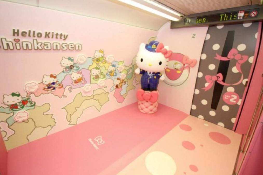 ¡Todos a bordo! El tren de Hello Kitty ya recorre Japón