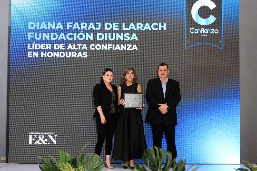 Diana Faraj de Larach, presidenta ejecutiva de la fundación Diunsa. 