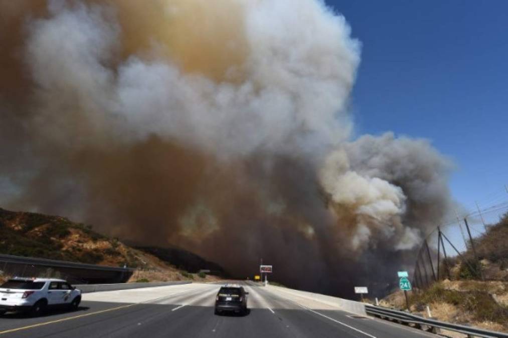 Incendios arrasan la región del vino de California