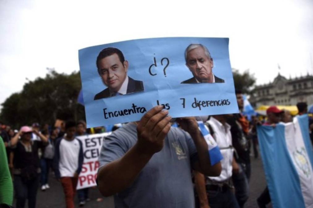 Guatemala: Protestas anticorrupción marcan festejos de independencia