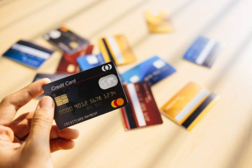 Costa Rica: En nueve años tarjetas de crédito aumentaron un 125%