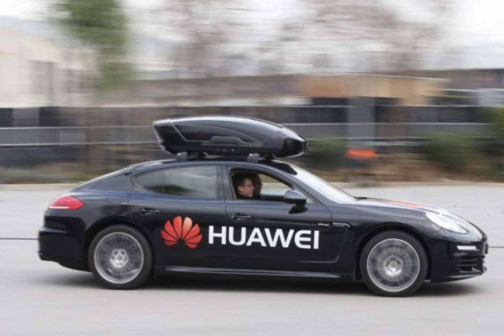 El Mate 10 Pro de Huawei puede controlar un vehículo autónomo
