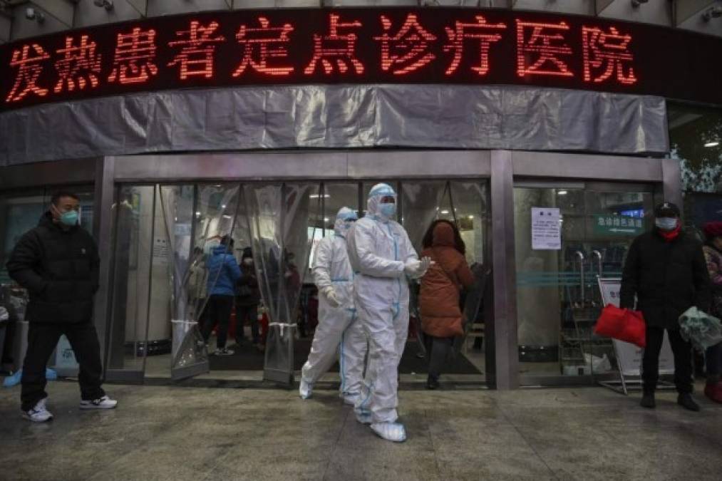 Hong Kong declara estado de emergencia médica por brote de coronavirus