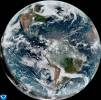 <i>Fotografía satelital cedida por la Oficina Nacional de Administración Oceánica y Atmosférica (NOAA) a través del Centro Nacional de Huracanes (NHC) estadounidense donde se muestra una vista general al Océano Atlántico. EFE/NOAA-NHC</i>