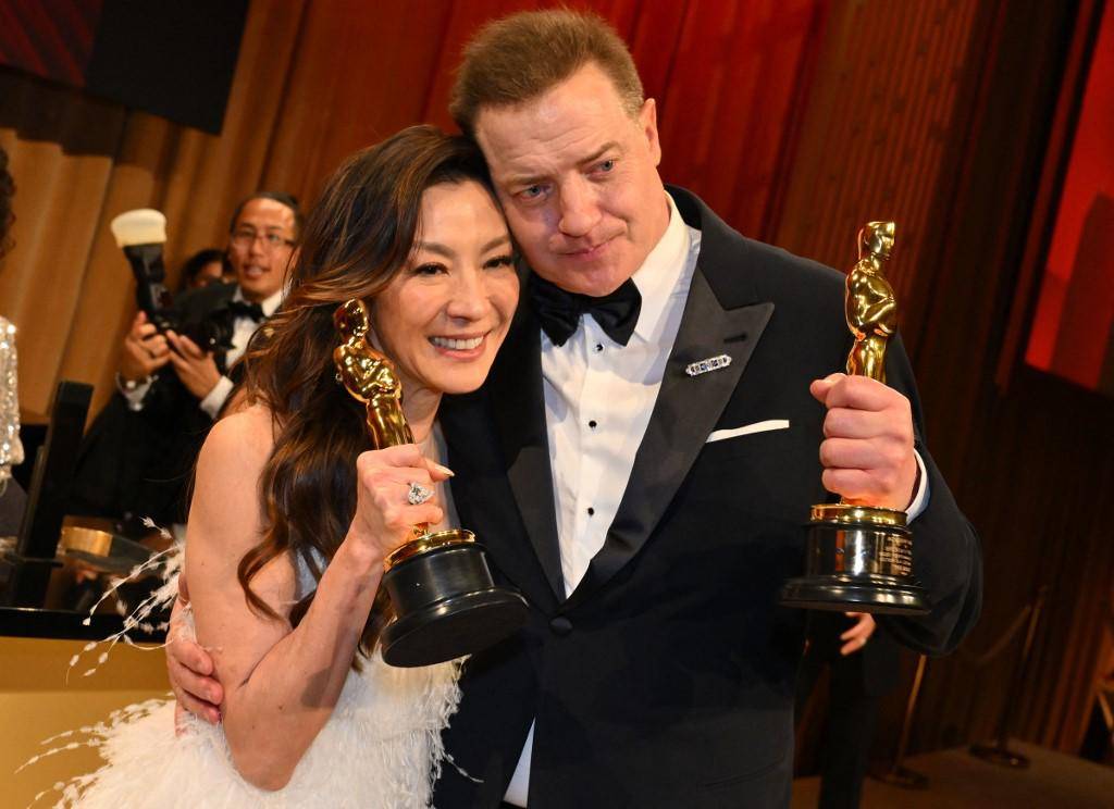 <i>Michelle Yeoh y Brendan Fraser. FOTO ANGELA WEISS / AFP</i>