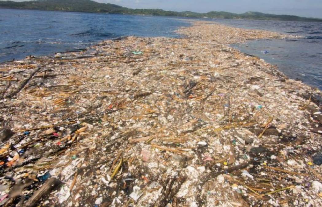 Guatemala busca frenar 'isla de basura' en el Caribe