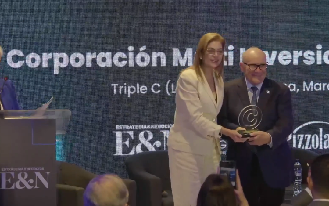 <i>CMI: Juan José Gutiérrez – CMI Alimentos: Líder Empresarial de Alta Confianza en Guatemala (Público Informado, Público General) | Juan Luis Bosch – CMI: Líder Empresarial de Alta Confianza en Guatemala (Público Informado, Público General) | Felipe Bosch – CMI Capital: Líder Empresarial de Alta Confianza en Guatemala (Público Informado, Público General) | Corporación Multi Inversiones: Empresa de Alta Confianza en Guatemala (Público Informado, Público General) | Pollo Campero: Empresa de Alta Confianza en Guatemala y El Salvador (Público Informado, Público General) Pollo Campero: Marca de Alta Confianza en Guatemala y El Salvador (Público Informado, Público General) | Pollo Rey: Marca de Alta Confianza en Guatemala (Público General) | Toledo: Marca de Alta Confianza en Guatemala (Público General) | Pasta INA: Marca de Alta Confianza en Guatemala (Público Informado) </i>