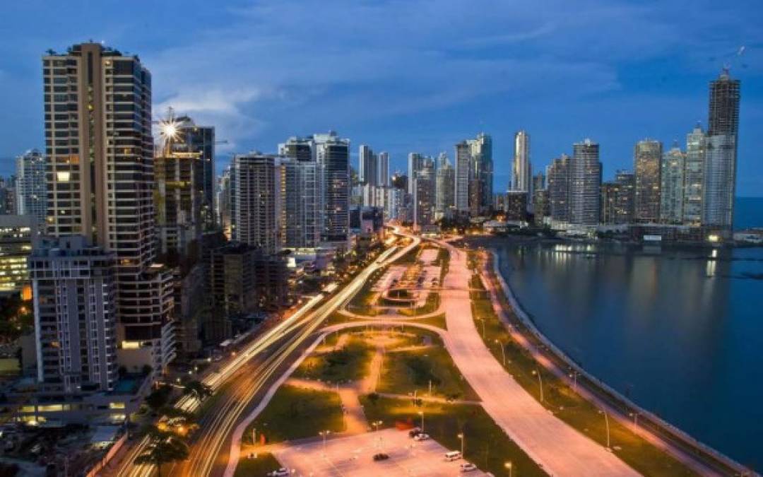 Multinacionales en Panamá: conectividad logística y desarrollo tecnológico