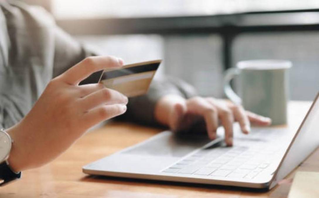 5 recomendaciones para sacar el máximo provecho de sus tarjetas de crédito durante un viaje