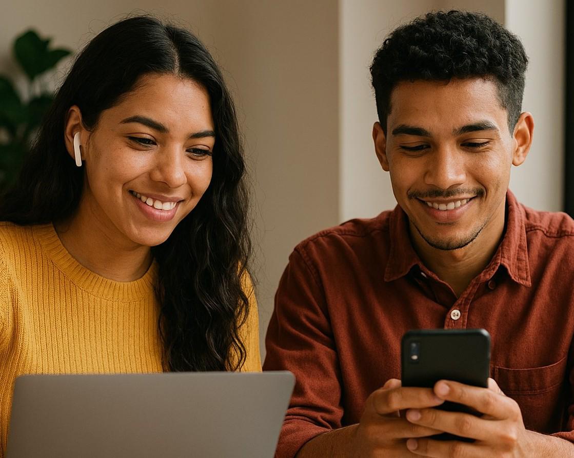 <i>Para regiones como Centroamérica, donde el empleo juvenil y la informalidad siguen siendo desafíos estructurales, el potencial de estas soluciones digitales es especialmente relevante. (Foto: IA-Microsoft Designer)</i>