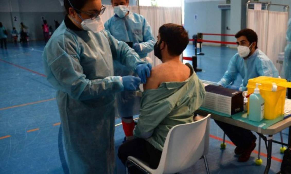 Vacunas chinas y rusas no serían aceptadas para entrar a Unión Europea